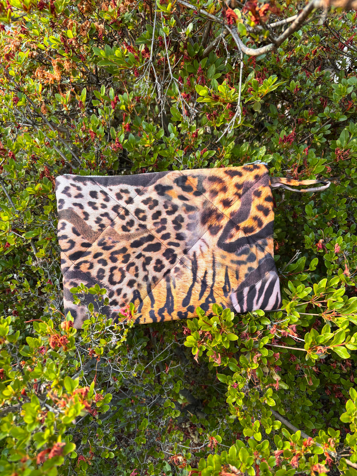 POUCH LEO